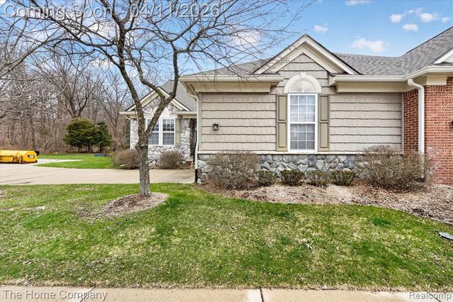 626 Rachel Lane, Milford, MI 48381