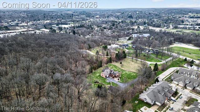626 Rachel Lane, Milford, MI 48381