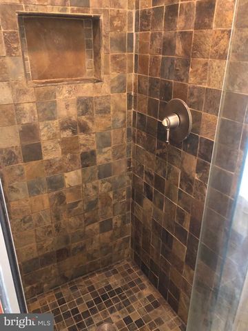 4091 CRESSIDA PL, Woodbridge, VA 22192