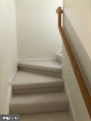 4091 CRESSIDA PL, Woodbridge, VA 22192