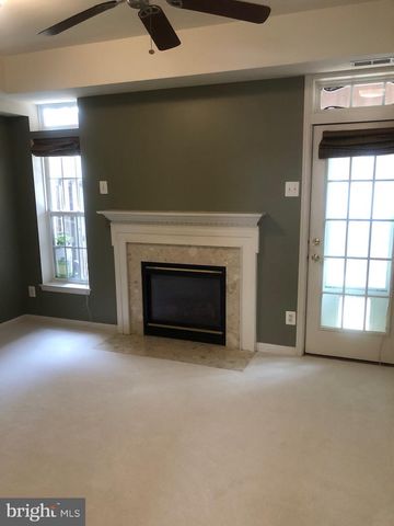 4091 CRESSIDA PL, Woodbridge, VA 22192