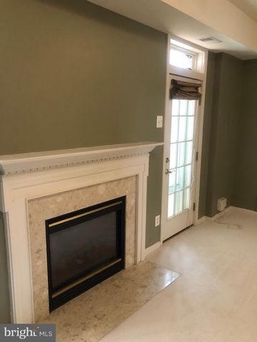 4091 CRESSIDA PL, Woodbridge, VA 22192