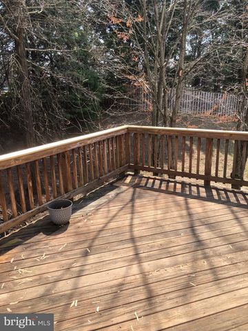 4091 CRESSIDA PL, Woodbridge, VA 22192