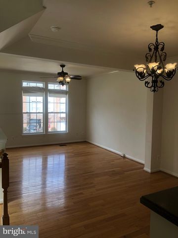 4091 CRESSIDA PL, Woodbridge, VA 22192