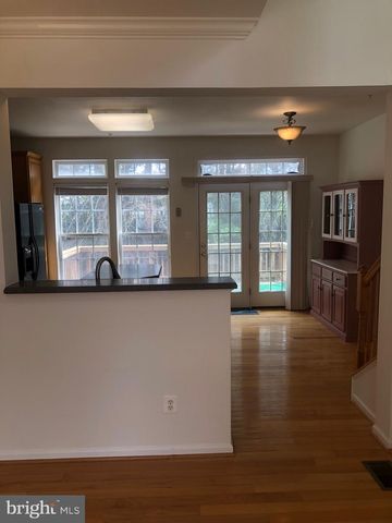 4091 CRESSIDA PL, Woodbridge, VA 22192