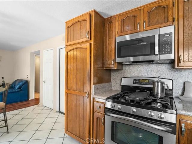 12476 Park, Chino, CA 91710