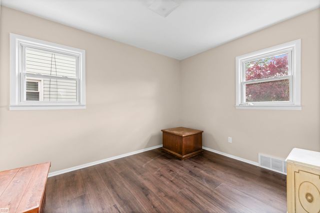 25263 Leach Streets, Roseville, MI 48066