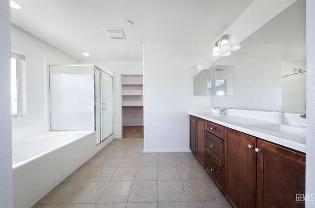 5302 Twinkle Lane, Bakersfield, CA 93313