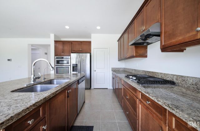 5302 Twinkle Lane, Bakersfield, CA 93313