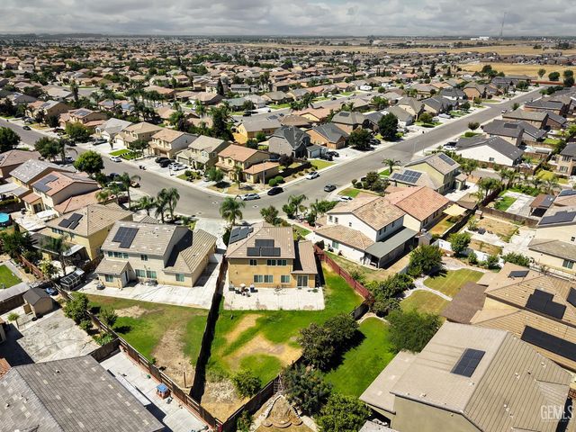 5302 Twinkle Lane, Bakersfield, CA 93313