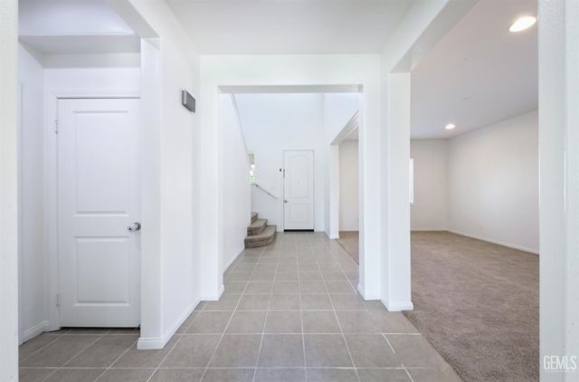 5302 Twinkle Lane, Bakersfield, CA 93313