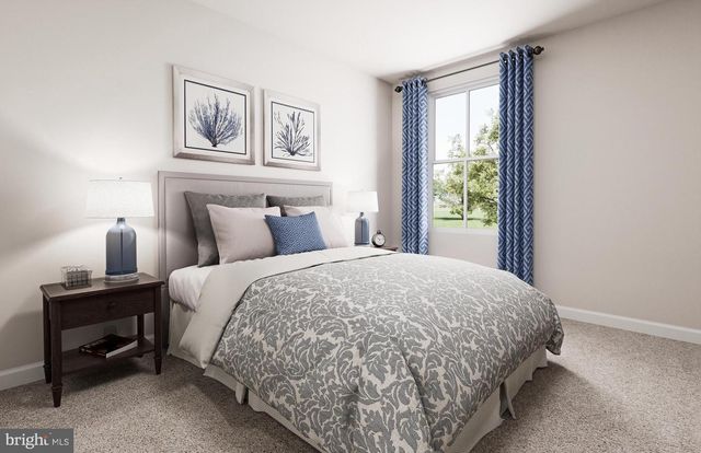 1850 CARACAS BLVD, Martinsburg, WV 25403