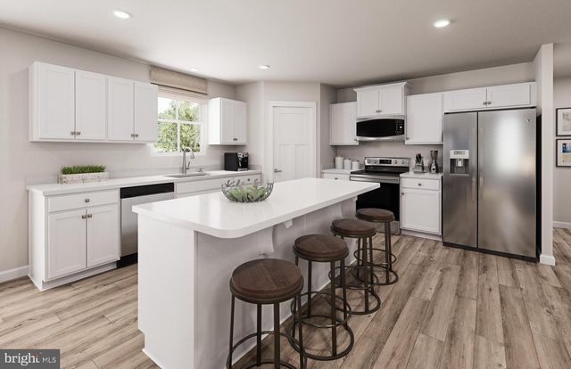 1850 CARACAS BLVD, Martinsburg, WV 25403