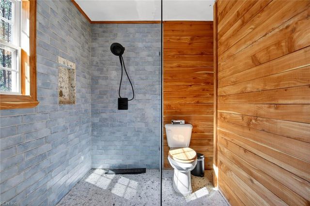 3501 Lynnwood DR, Virginia Beach, VA 23452