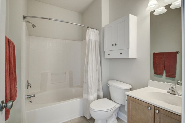 4628 N Palm View Circle, North Charleston, SC 29418