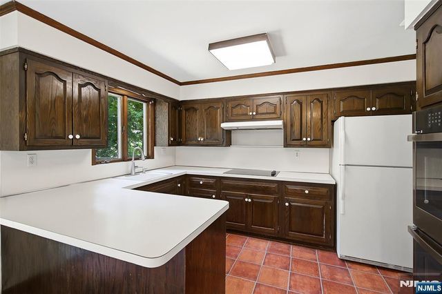 308 Ross Avenue, Hackensack, NJ 07601