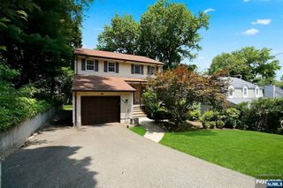 308 Ross Avenue, Hackensack, NJ 07601
