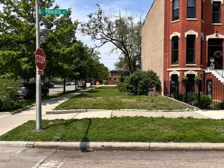 3158 S Prairie Avenue, Chicago, IL 60616