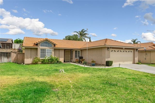 2330 W Sunrise Drive, Rialto, CA 92377