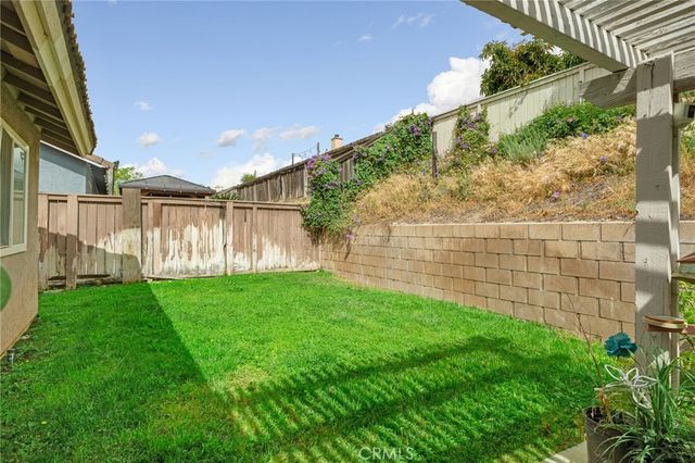2330 W Sunrise Drive, Rialto, CA 92377