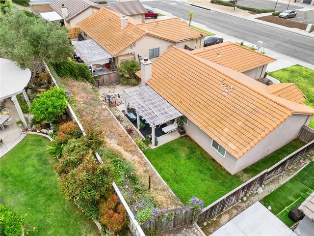 2330 W Sunrise Drive, Rialto, CA 92377