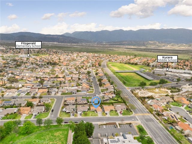 2330 W Sunrise Drive, Rialto, CA 92377