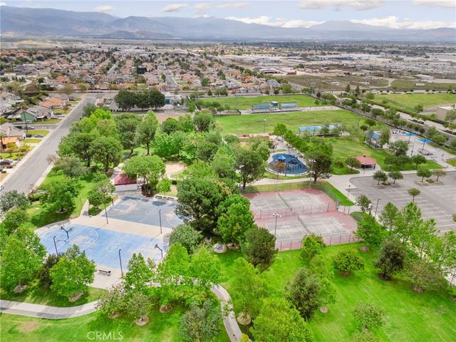 2330 W Sunrise Drive, Rialto, CA 92377