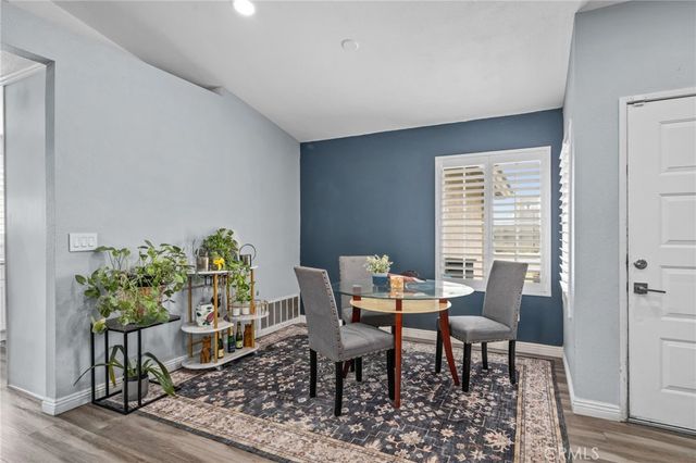 2330 W Sunrise Drive, Rialto, CA 92377