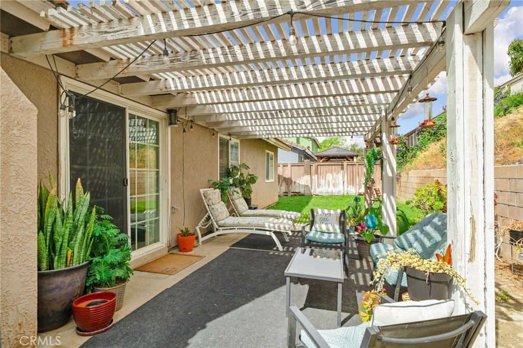 Image 27 of property listing at 2330 W Sunrise Drive, Rialto, CA 92377