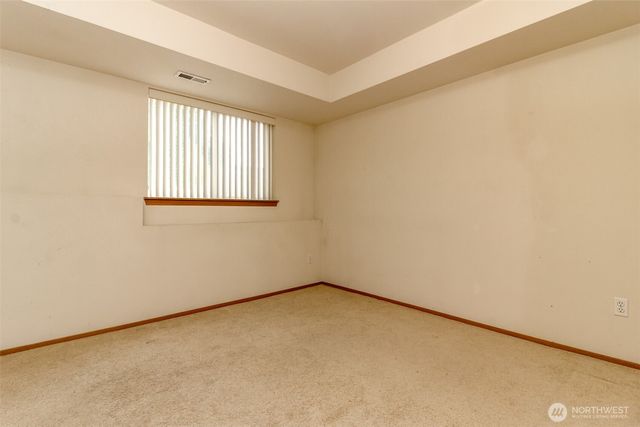 13723 21st Avenue E, Tacoma, WA 98445