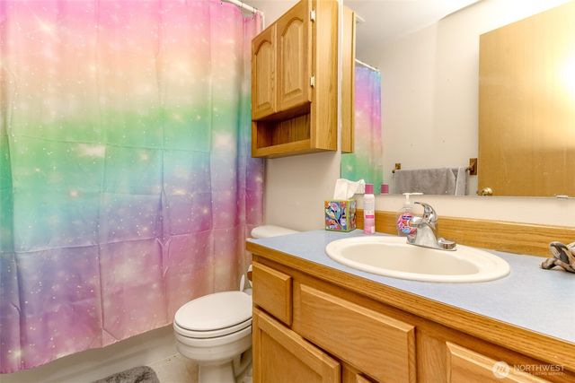 13723 21st Avenue E, Tacoma, WA 98445