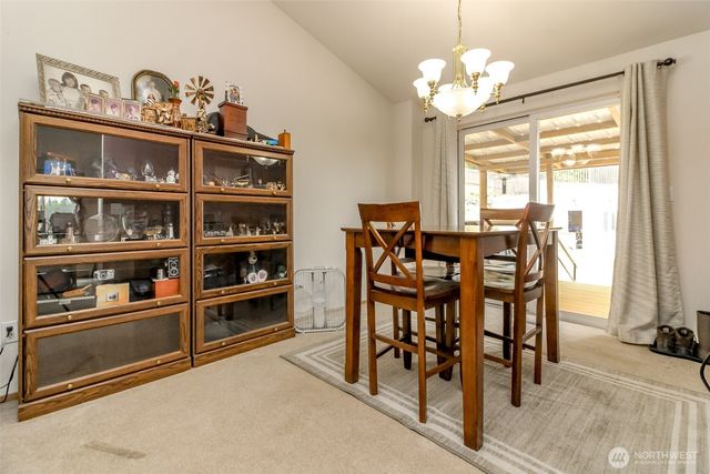 13723 21st Avenue E, Tacoma, WA 98445