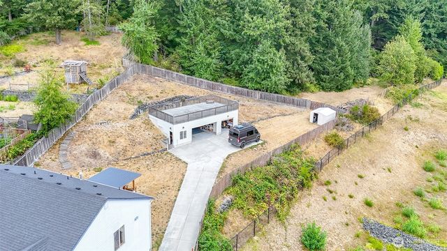 13723 21st Avenue E, Tacoma, WA 98445