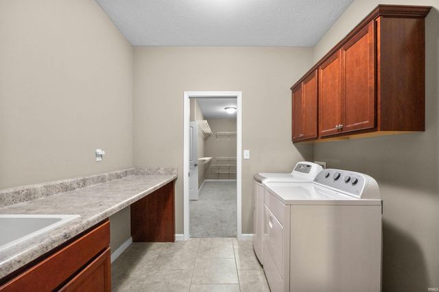 2840 Needletail Drive, West Lafayette, IN 47906
