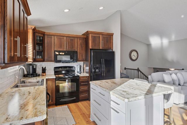 5145 Sundance Run, Mayer, MN 55360