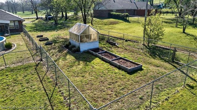 2013 Central Avenue, Poteau, OK 74953