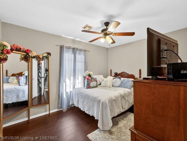 2013 Central Avenue, Poteau, OK 74953