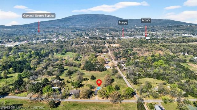 2013 Central Avenue, Poteau, OK 74953