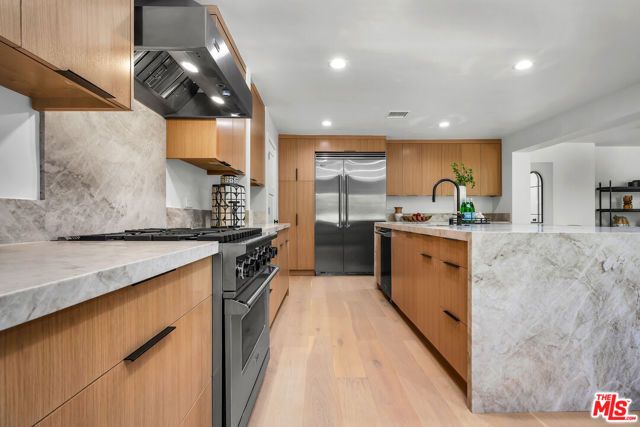 19061 Wells Drive, Los Angeles, CA 91356