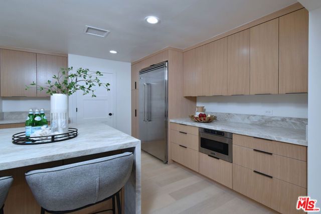 19061 Wells Drive, Los Angeles, CA 91356