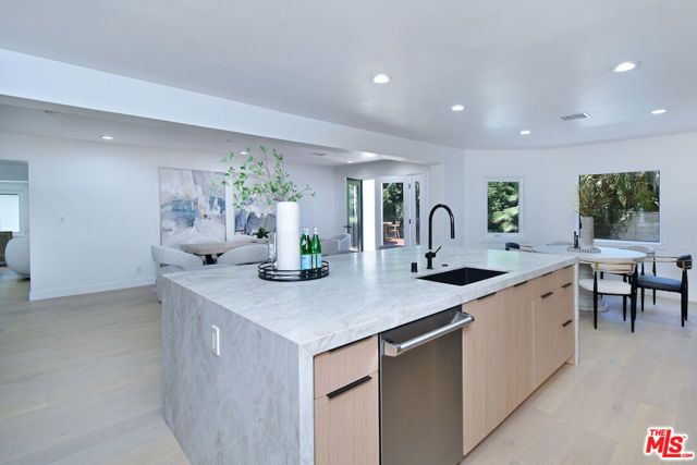 19061 Wells Drive, Los Angeles, CA 91356