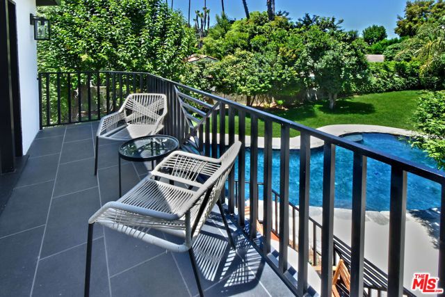 19061 Wells Drive, Los Angeles, CA 91356