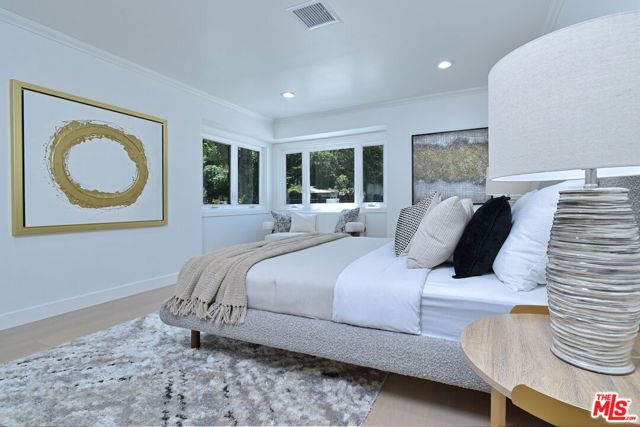 19061 Wells Drive, Los Angeles, CA 91356