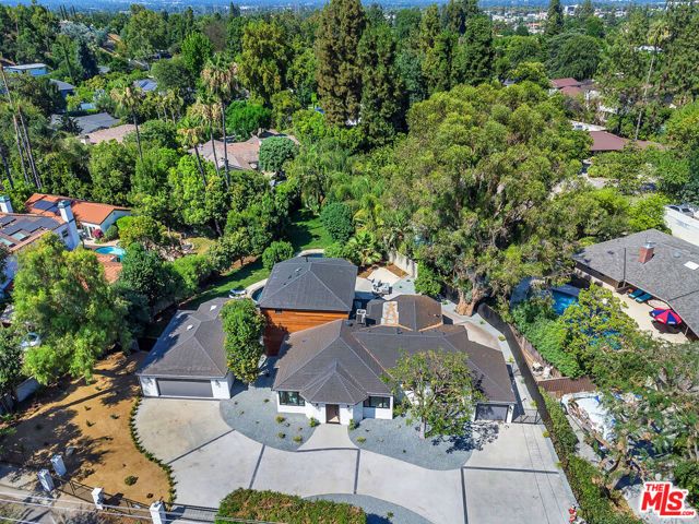 19061 Wells Drive, Los Angeles, CA 91356