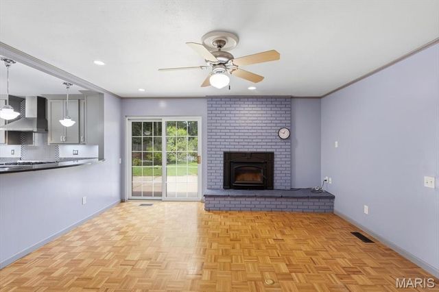 113 High Valley Drive, Chesterfield, MO 63017