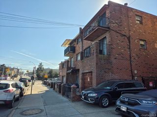 50-50 69th Street, Flushing, NY 11377