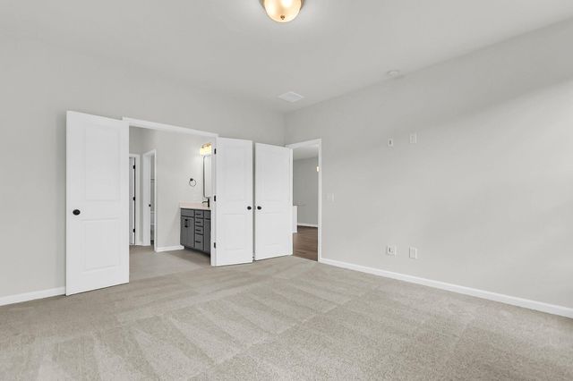 1807 Abbey Gardens Drive, Moncks Corner, SC 29461