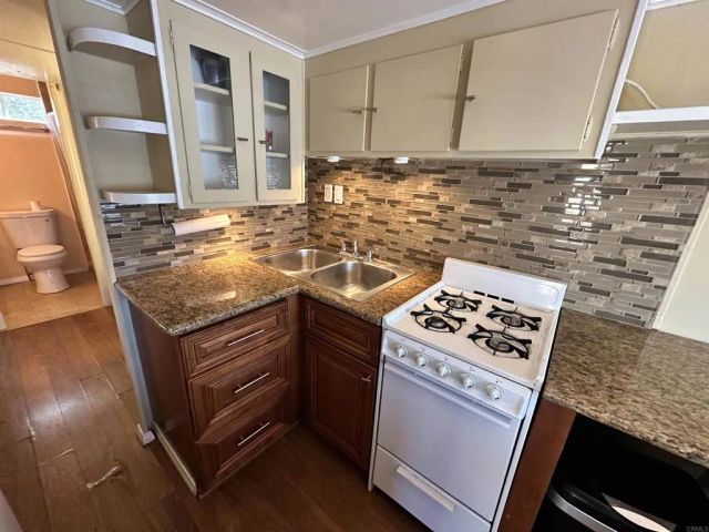 523 N Vulcan, Encinitas, CA 92024