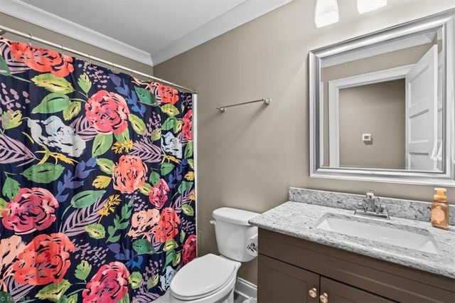 1342 Driftwood Acres Drive, Kernersville, NC 27284