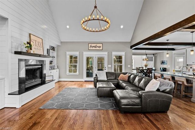 1342 Driftwood Acres Drive, Kernersville, NC 27284